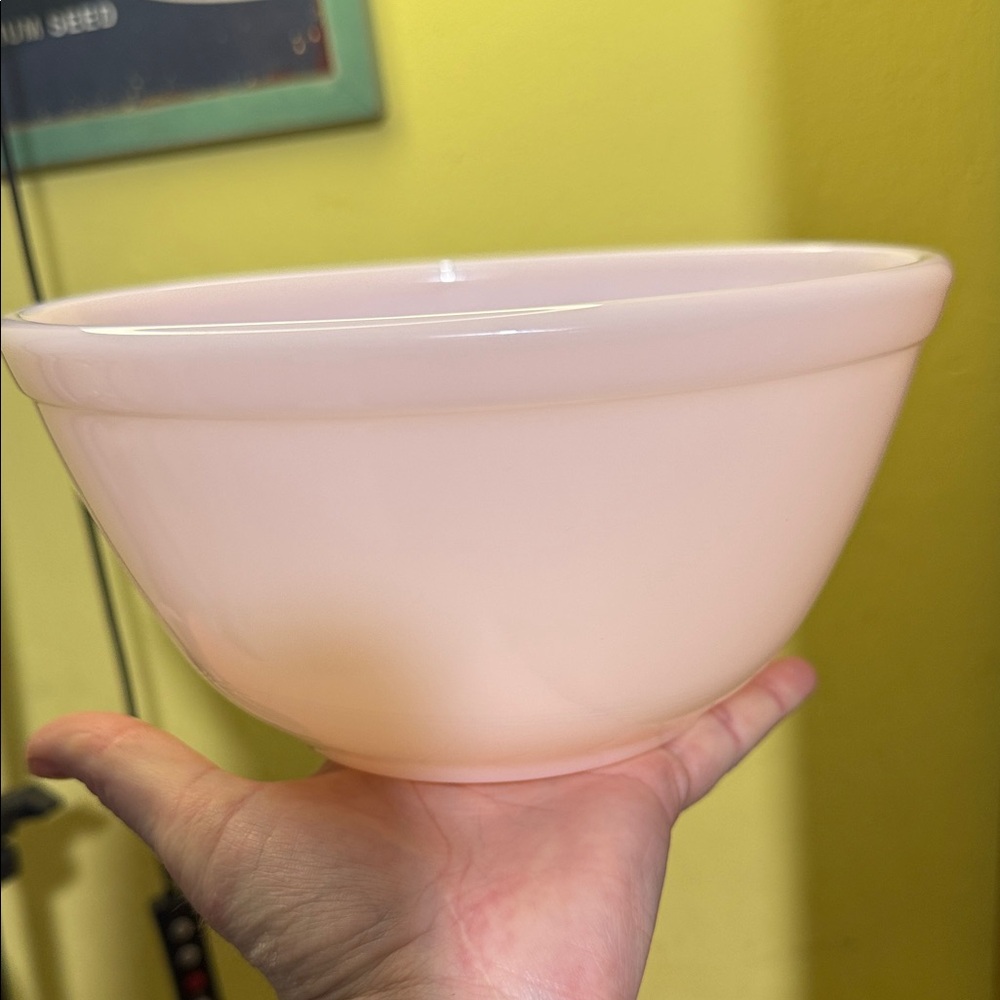 Pink glass mosser Mixing Bowl HTF - Picture 2 of 7